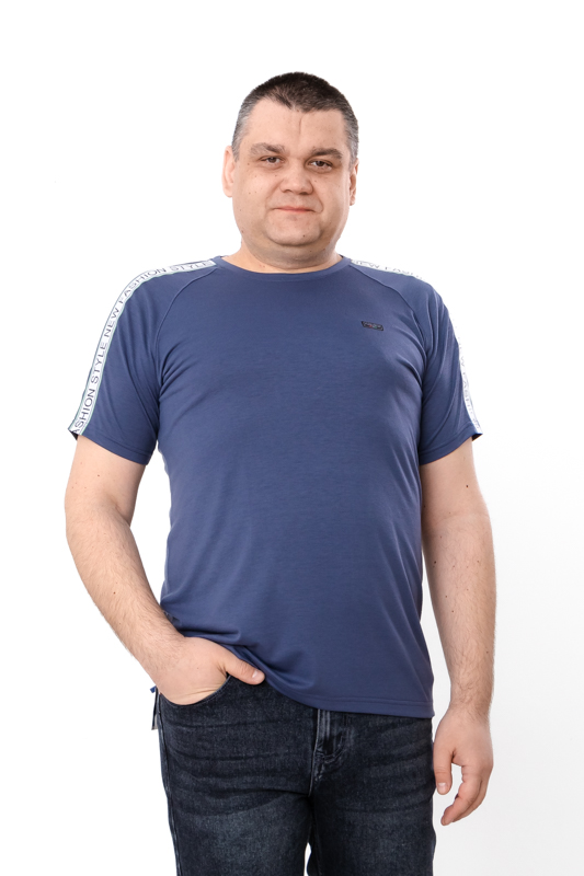 Футболка чоловіча